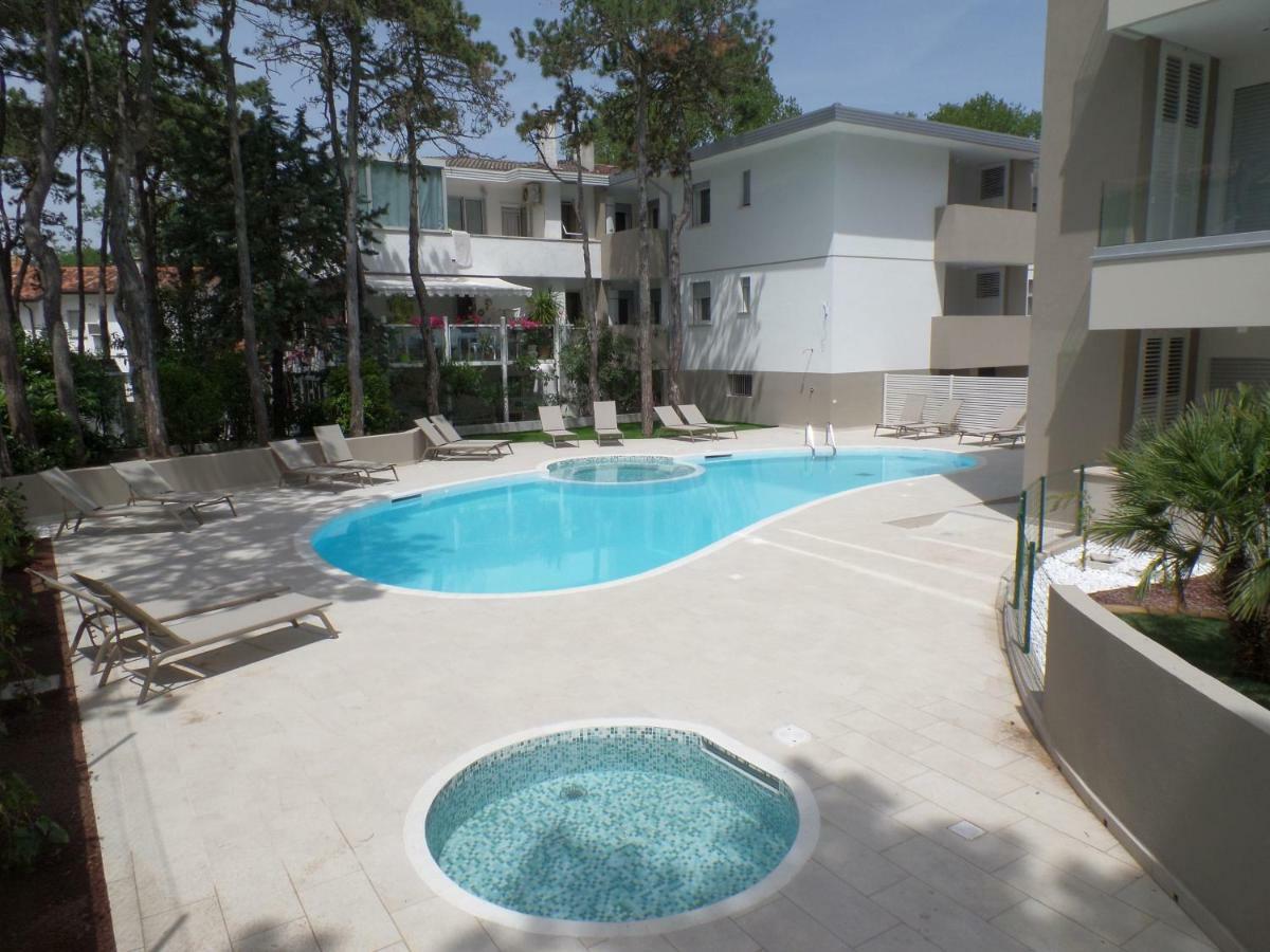 Residence Melograno Бибионе Экстерьер фото