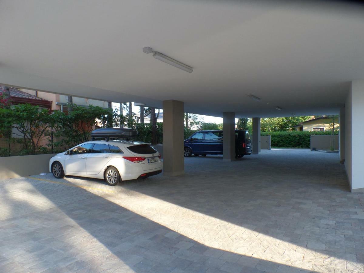 Residence Melograno Бибионе Экстерьер фото
