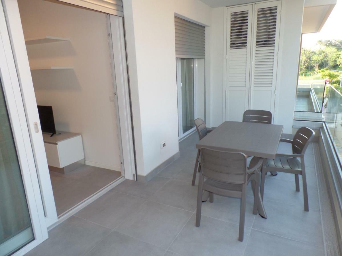 Residence Melograno Бибионе Экстерьер фото